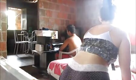 Teen couple s'amusant ensemble video nudiste sex