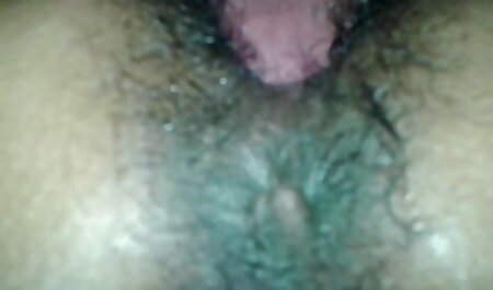 Teen blonde porno camp de nudiste sexy super éjacule après une longue masturbation